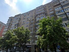 Mihai Bravu / Pasajul Obor / bl mixt / et 5 / bl 1982 / dec/ 3 min Metrou/